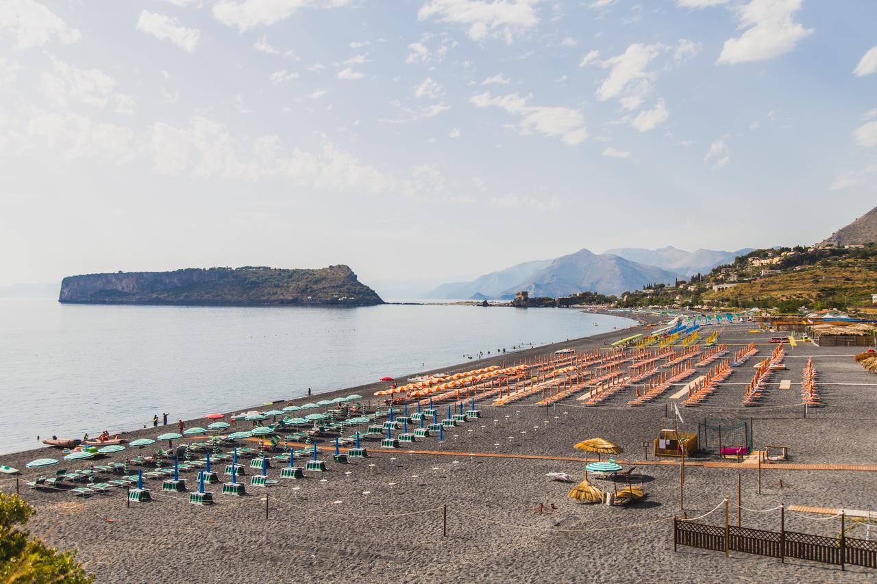 Nelema Village Resort Сан-Нікола-Арчелла Екстер'єр фото