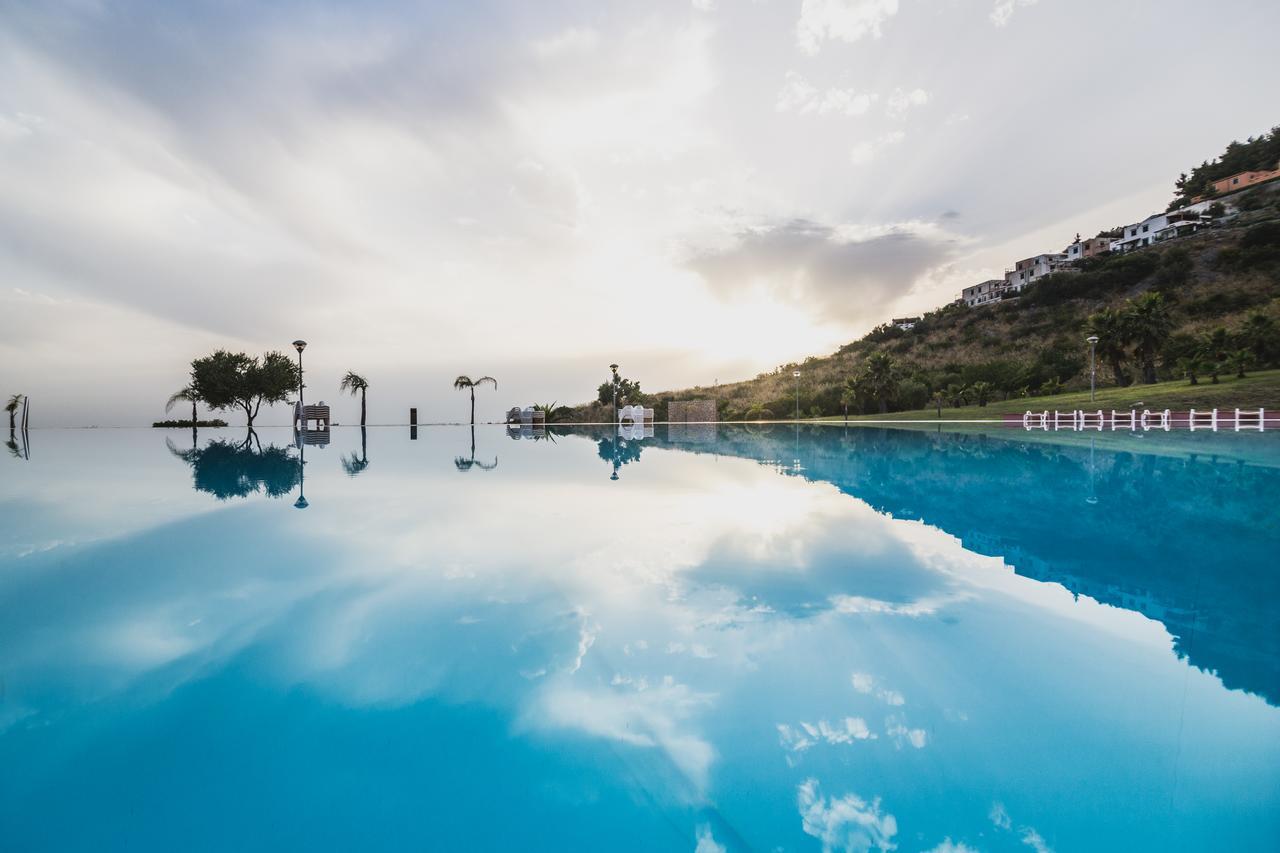 Nelema Village Resort Сан-Нікола-Арчелла Екстер'єр фото